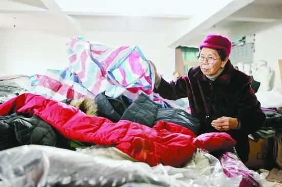 以及價值幾十萬元的羽絨制品